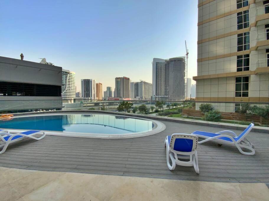 Vvk Holiday Homes, Dunya Tower Дубай Экстерьер фото